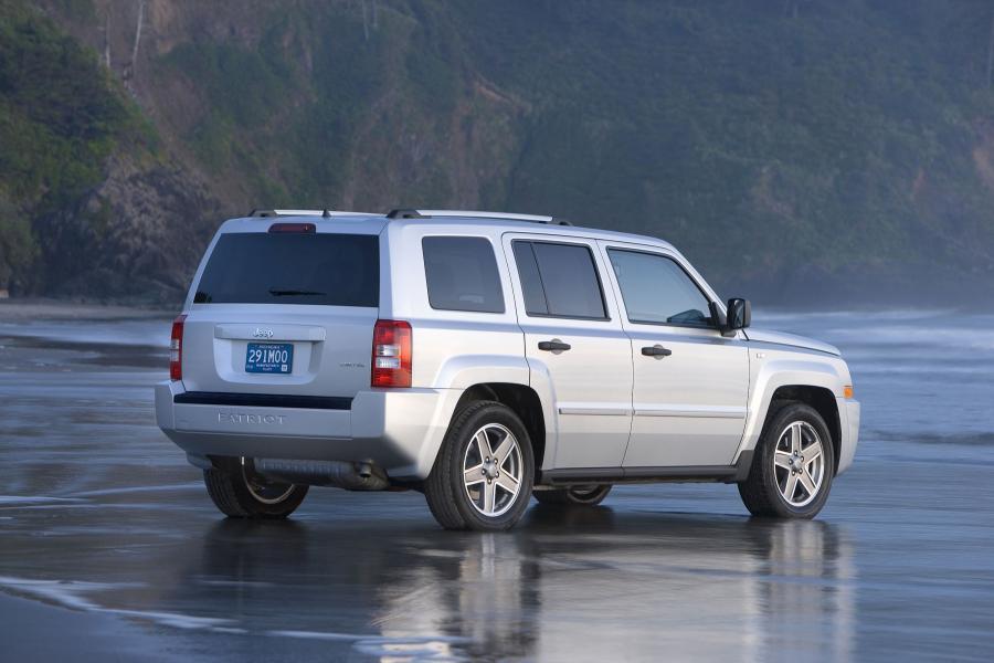  Jeep Patriot 2007 года  (фото 22 из 134)
